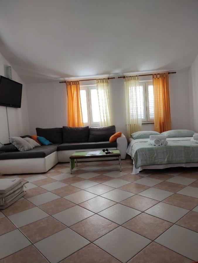 Apartments Markota Sukošan Zewnętrze zdjęcie
